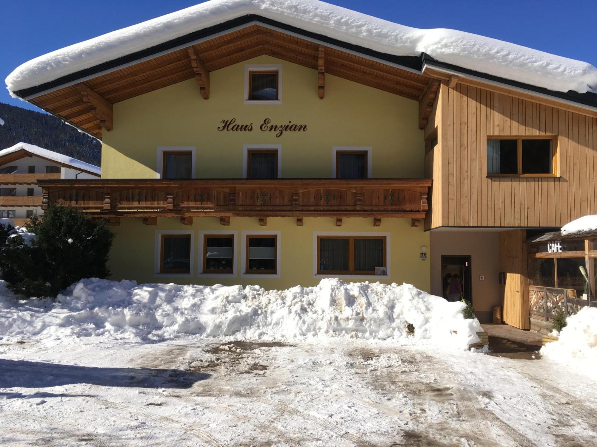 - Vollholz Im Zentrum Von Apartamento *